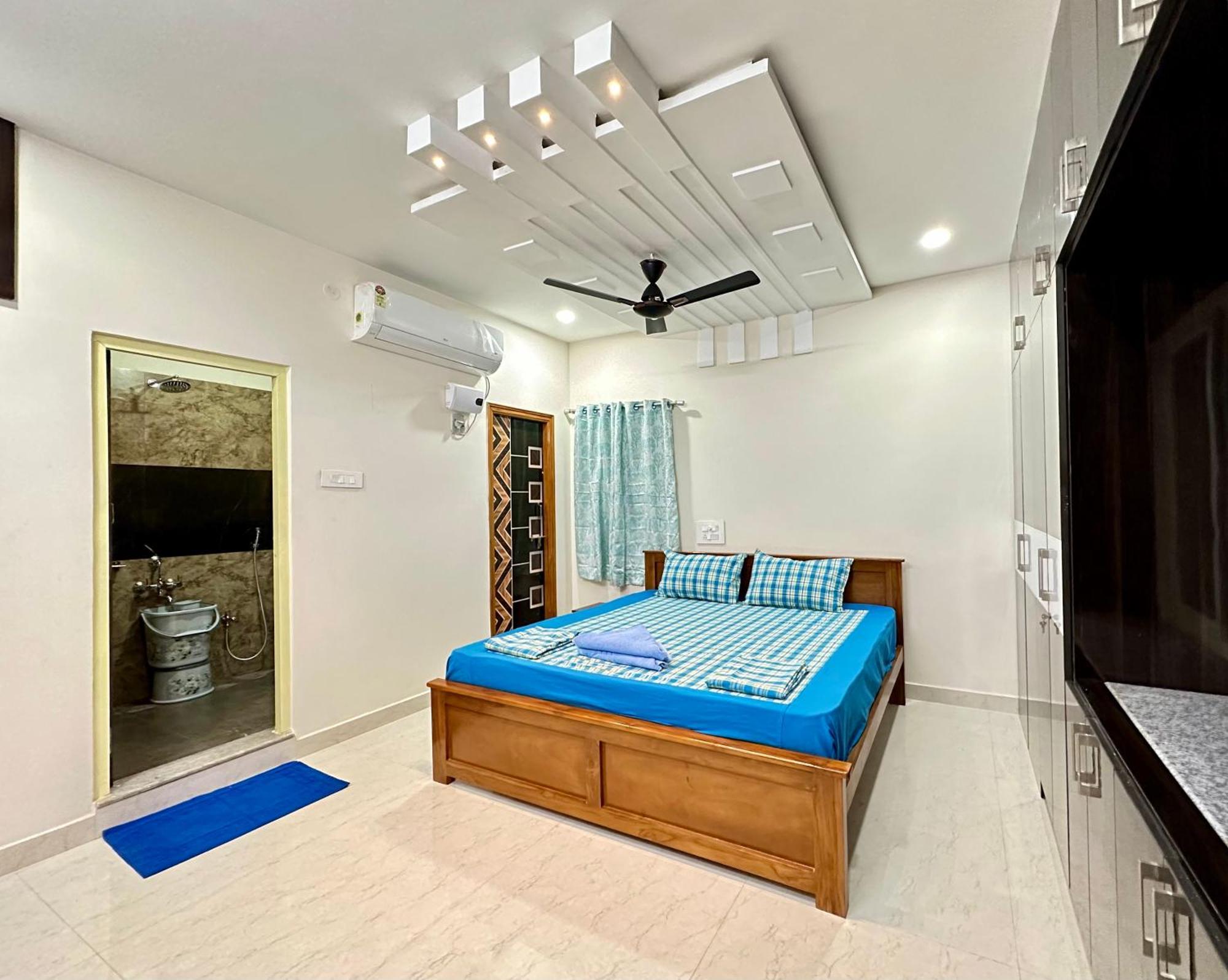 Truelife - 3Bhk Family Suites - Ps4 Pure Veg Restaurant On The Way To Balaji Temple - 2500 Sft Large Signature Apartment - Modular Kitchen - Super Fast Wifi, Smart Tv, 250 Jio Channels - Parking - Easy Access To All Temples - Top Service With Lots Of Tirupati Buitenkant foto