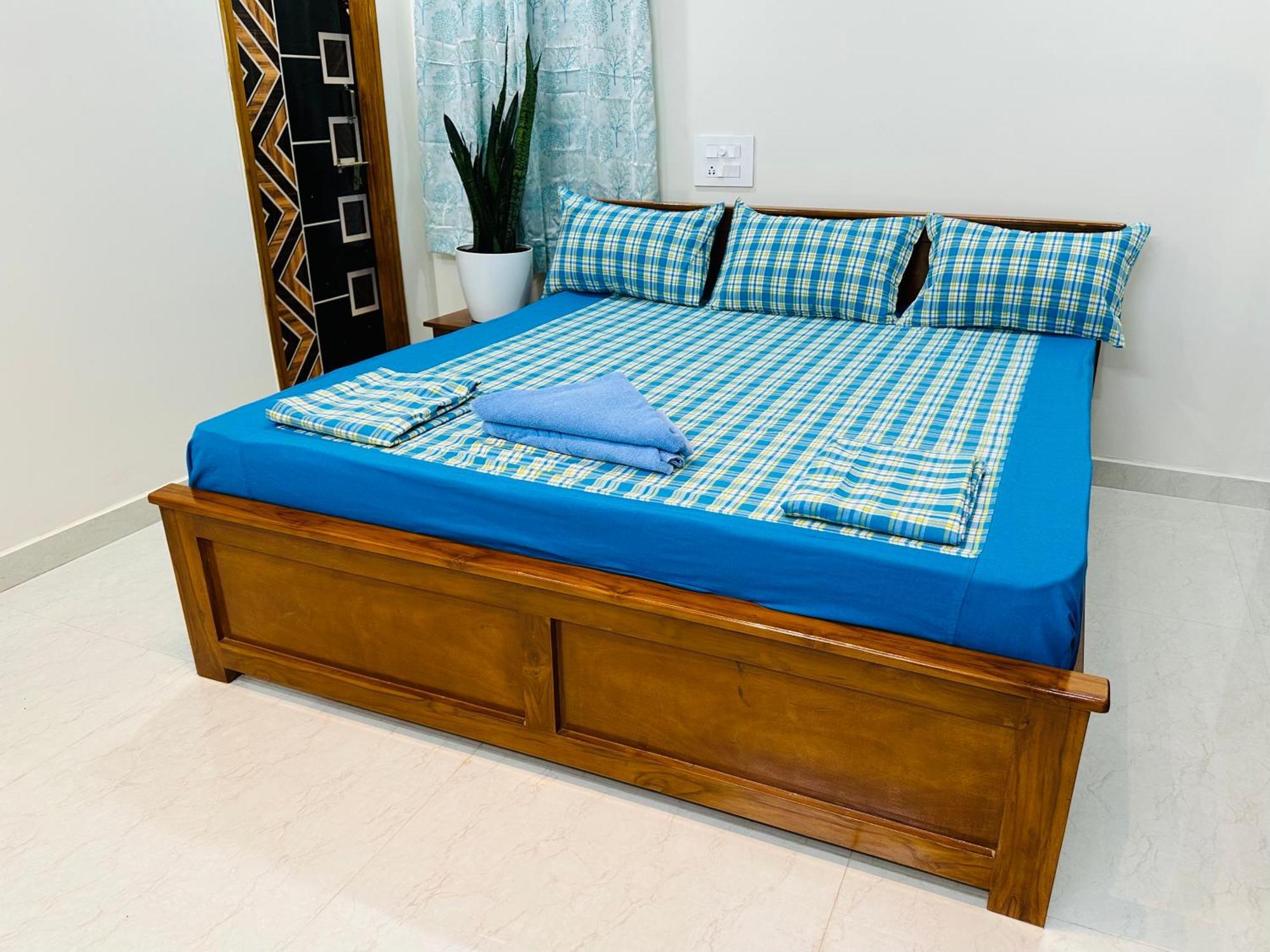 Truelife - 3Bhk Luxury Suites - Ps4 Veg Restaurant, On The Way To Balaji Temple - 2500 Sft Large Signature Apartments - Modular Kitchen - Super Fast Wifi, Smart Tv, 250 Jio Channels - Parking - Easy Access To All Temples - Top Service With Lots Of Lo Tirupati Buitenkant foto