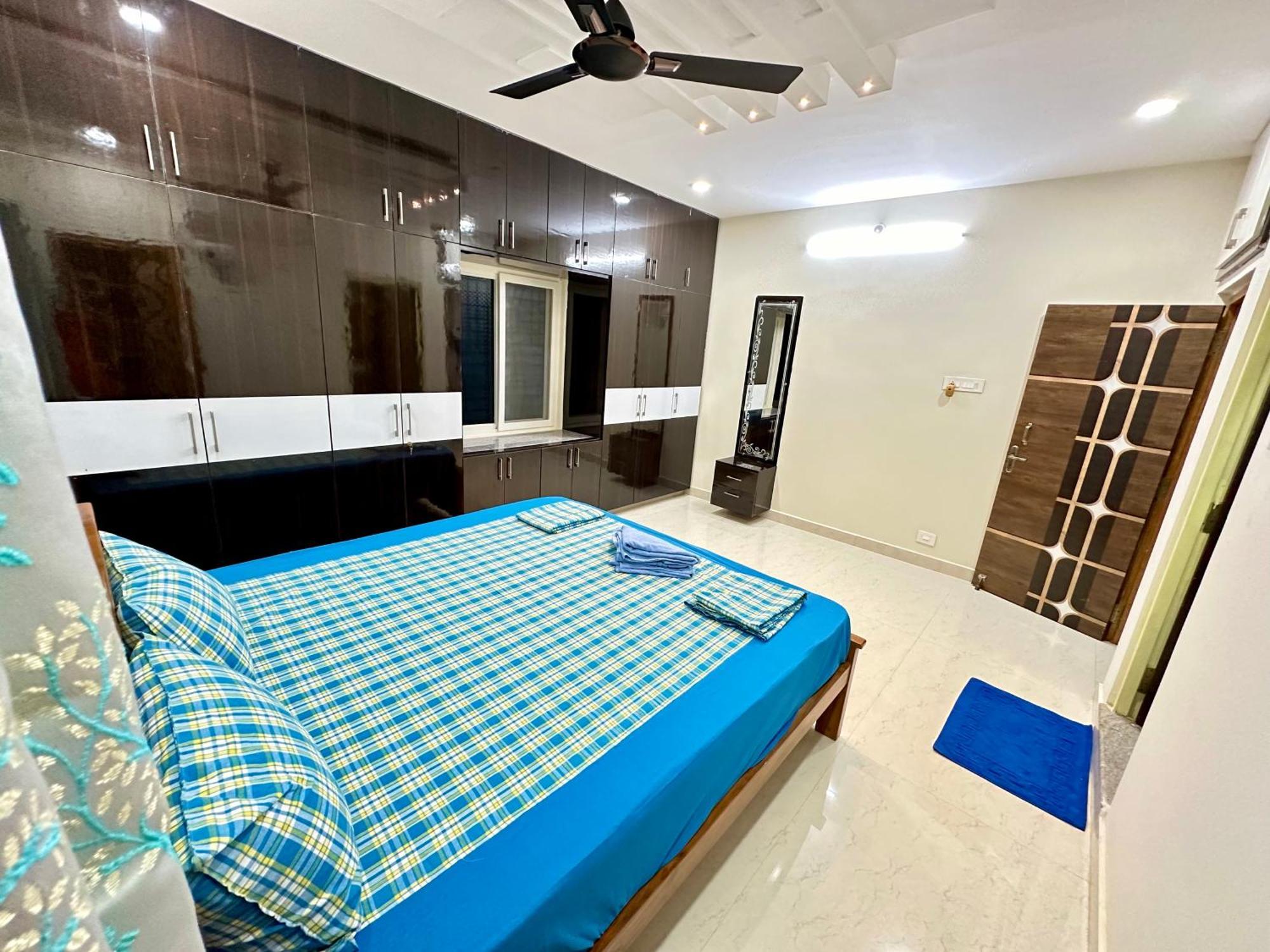 Truelife - 3Bhk Luxury Suites - Ps4 Veg Restaurant, On The Way To Balaji Temple - 2500 Sft Large Signature Apartments - Modular Kitchen - Super Fast Wifi, Smart Tv, 250 Jio Channels - Parking - Easy Access To All Temples - Top Service With Lots Of Lo Tirupati Buitenkant foto